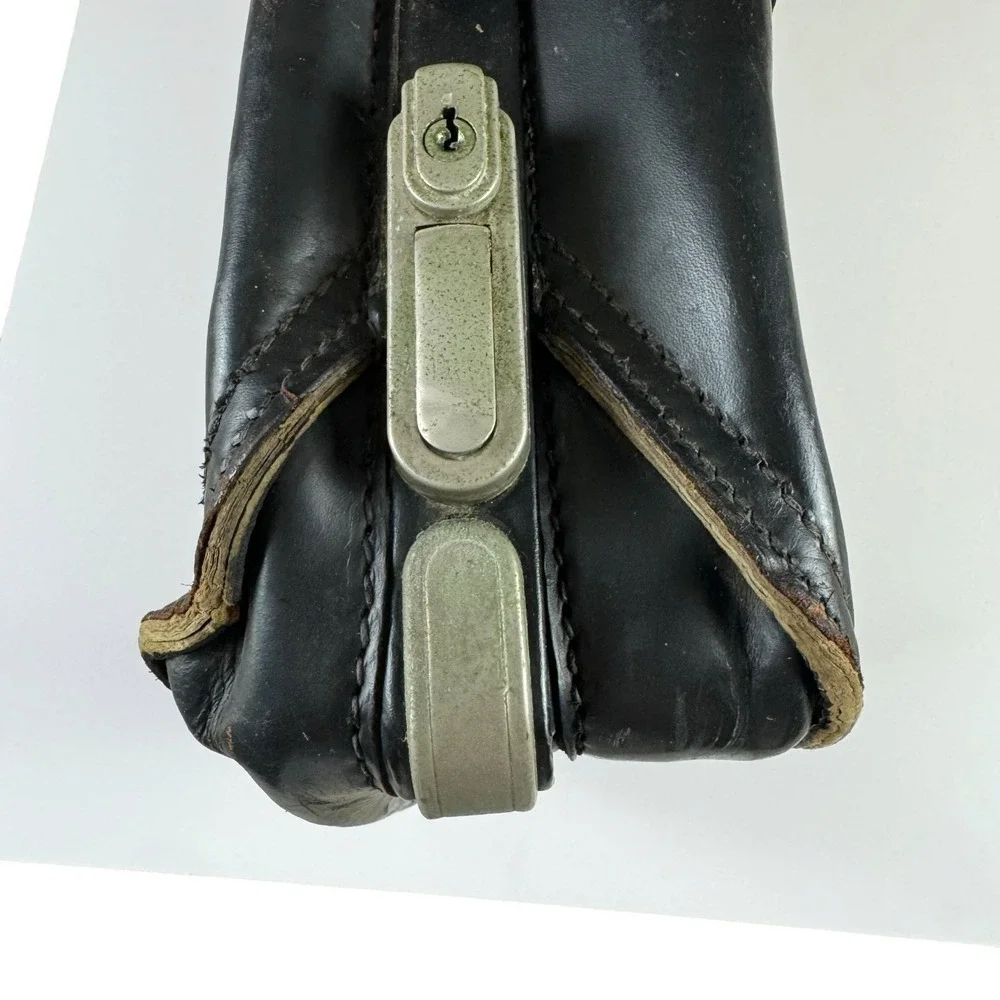 60s US Navy Blue Angels Painted Cowhide Leather Pilot Bag Named Capt. John Allen